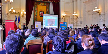 Municipalidad de Santiago invita a CBS como expertos a importante seminario.