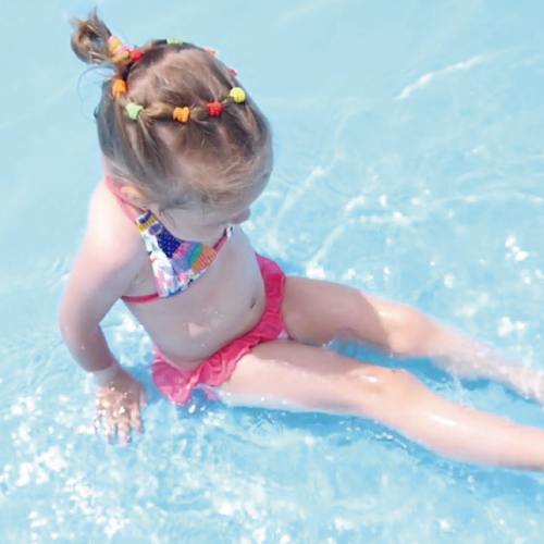 ¿Cómo cuidar a tus hijos de las piscinas este verano?